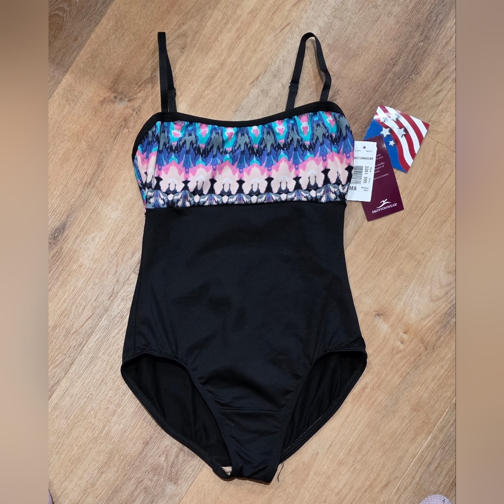 Motionwear Black and Multicolor One-Piece Leotard - M (062)